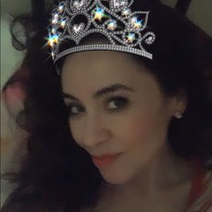 Meet your Posher, Rebeca